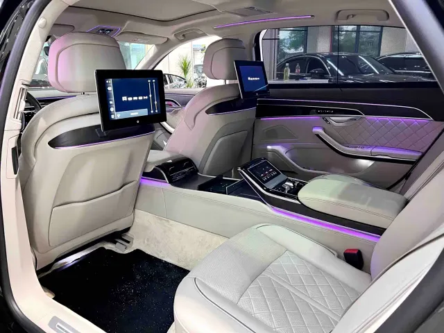 Audi A8 — Фото автомобиля 9