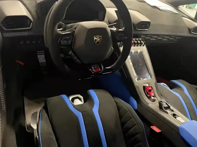 Lamborghini Huracan — Фото автомобиля 5