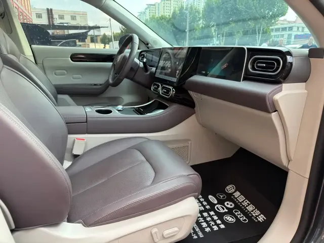 Leapmotor Leapmotor C11 2023 Extended Range 200 Comfort Edition — Фото автомобиля 14