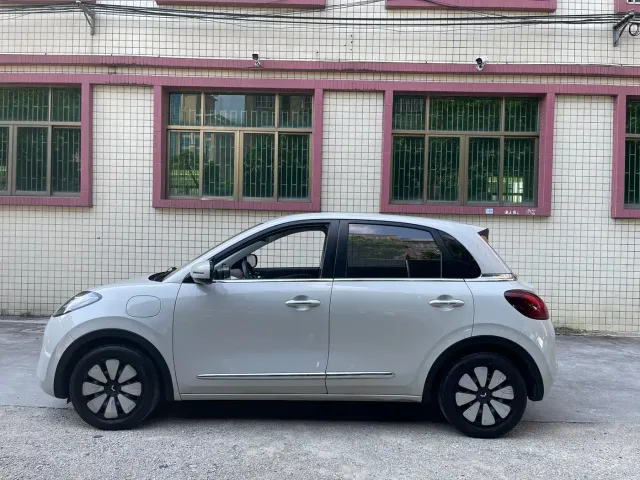 Wuling Bingo — Фото автомобиля 16
