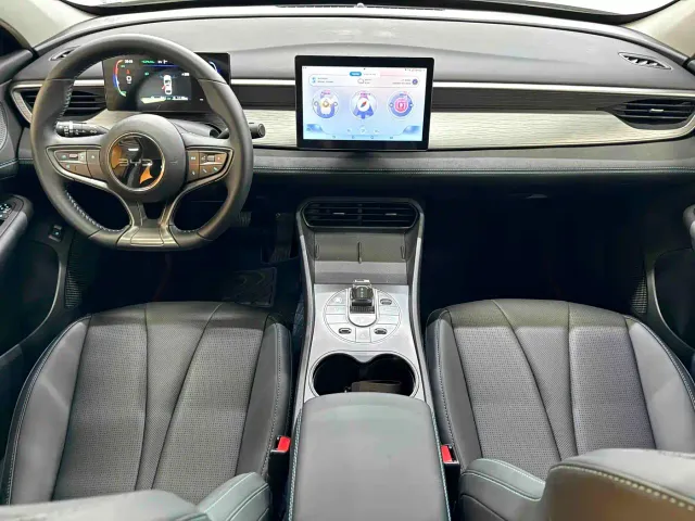 BYD Hai Bao 05 DM-i 2025 DM-i Smart Drive Edition 55KM Luxury — Фото автомобиля 5