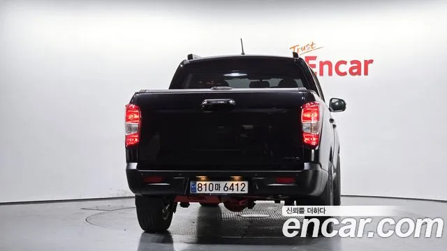 KG_Mobility_Ssangyong Rexton Новый Rexton Sport Дизель 2.2 4WD — Фото автомобиля 4