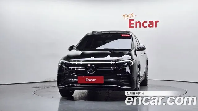 Mercedes-Benz EQA — Фото автомобиля 2