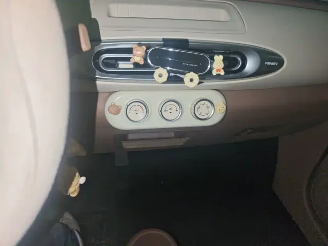 Wuling Hongguang Mini EV — Фото автомобиля 9