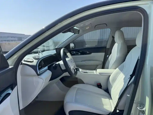 Geely Starry Wish — Фото автомобиля 11