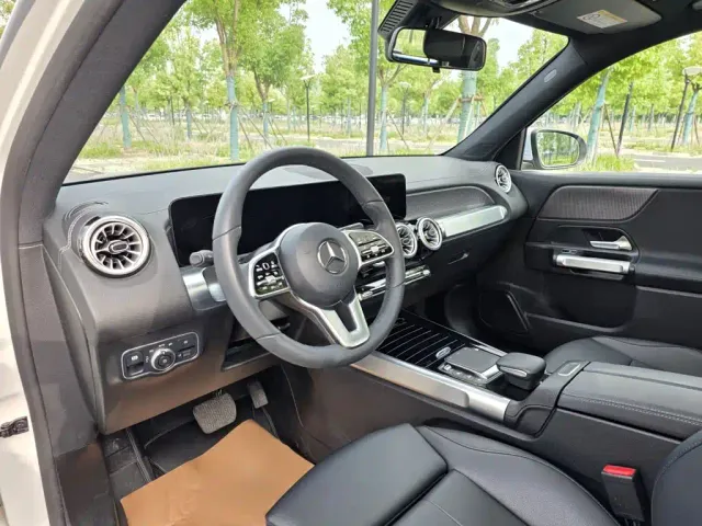 Mercedes-Benz GLB-Class — Фото автомобиля 13