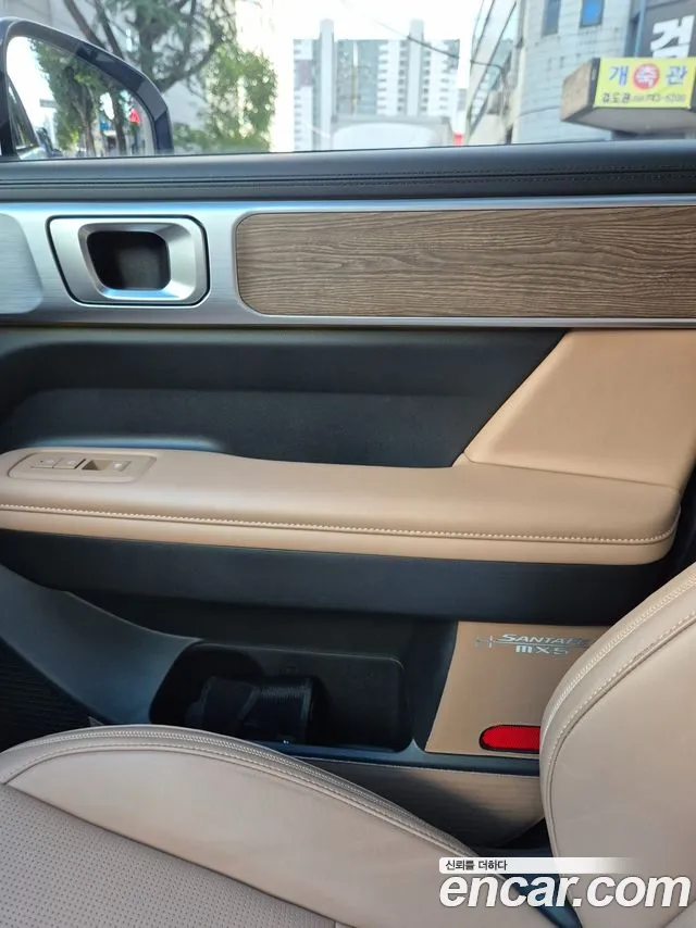 Hyundai Santa Fe MX5 — Фото автомобиля 15