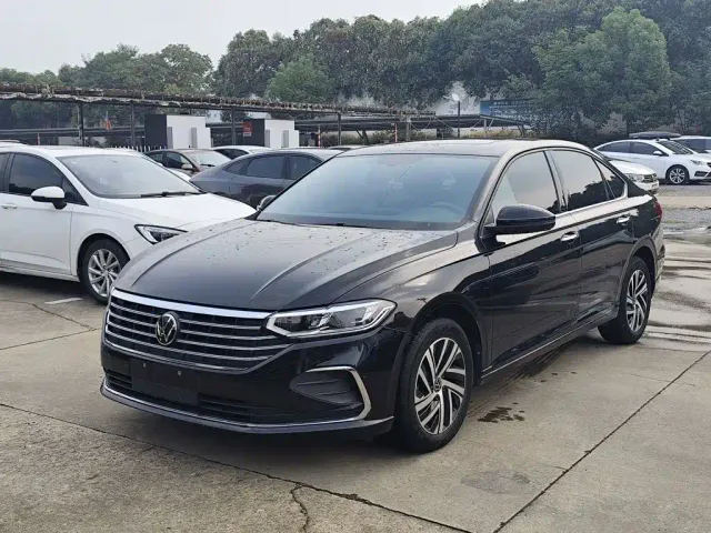Фотография автомобиля — Volkswagen Lavida