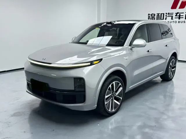 Фотография автомобиля — Li Auto L9