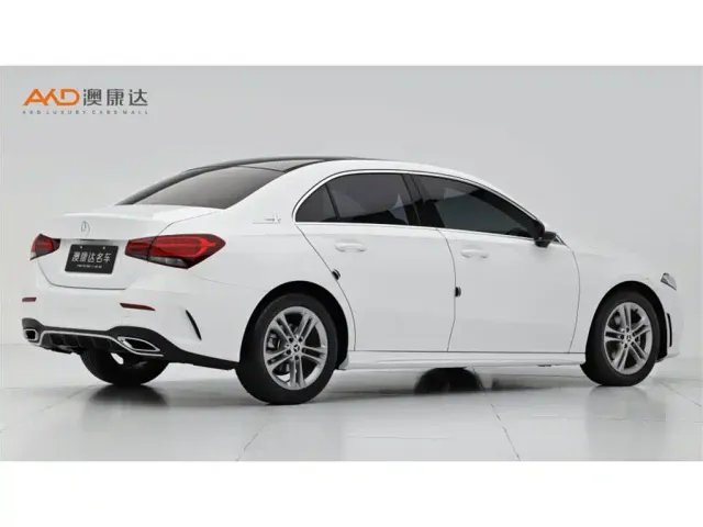 Mercedes-Benz A-Class — Фото автомобиля 3