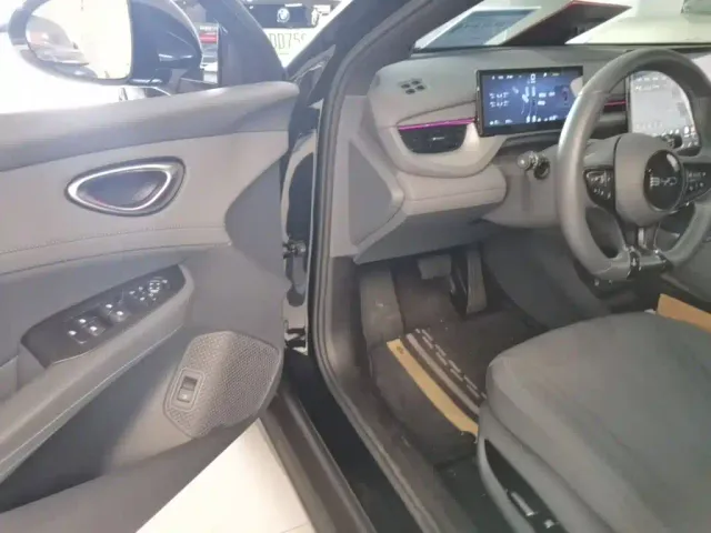 BYD Seal 06 GT — Фото автомобиля 15