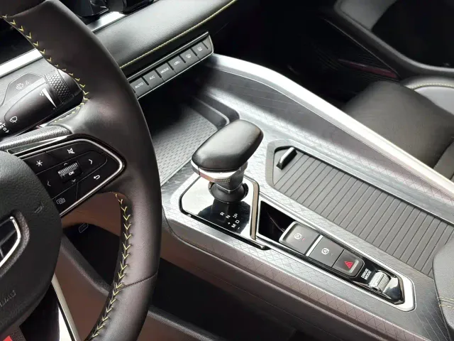 Geely Xingrui — Фото автомобиля 9