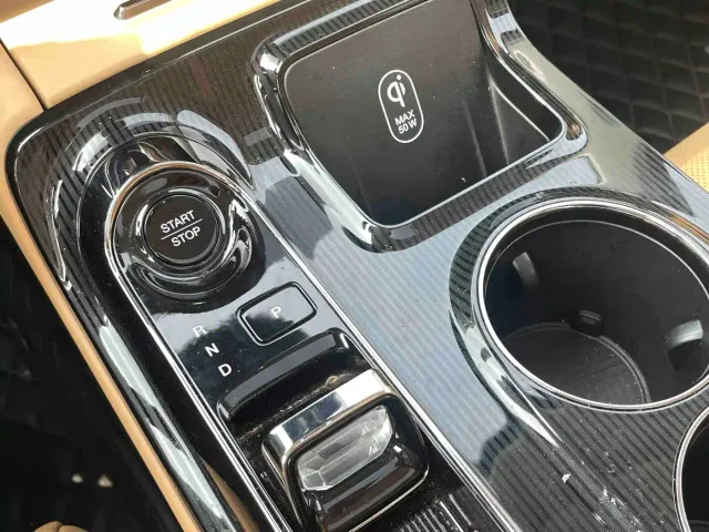 GAC Trumpchi E8 — Фото автомобиля 21
