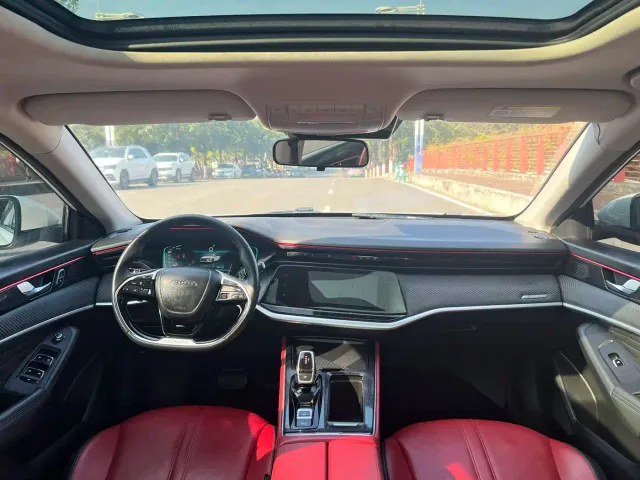 Dongfeng Yixuan MAX — Фото автомобиля 19