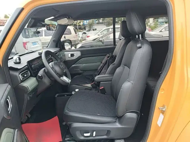 Baojun Yep — Фото автомобиля 14