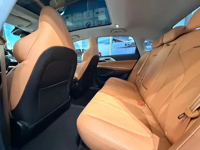 Xpeng P5 — Фото автомобиля 5