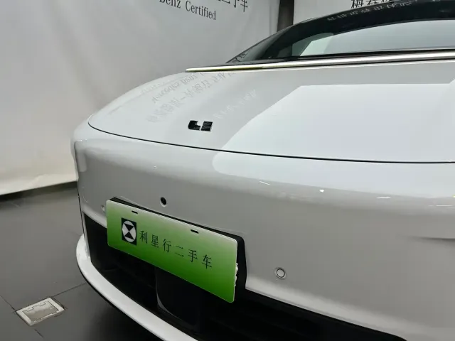 Li Auto i6 — Фото автомобиля 19