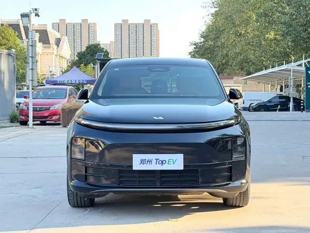 Li Auto Li Auto L6 2024 Pro — Фото автомобиля 2