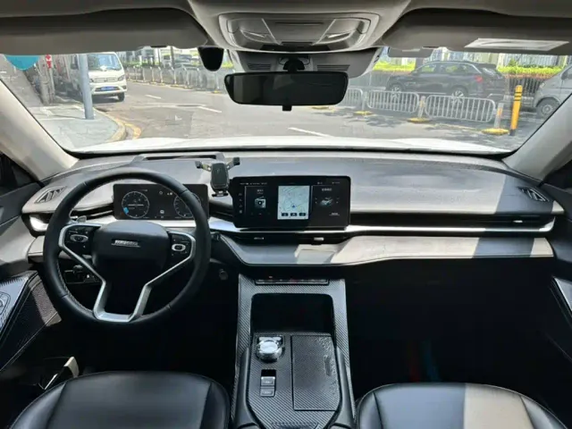 Haval H6 — Фото автомобиля 10