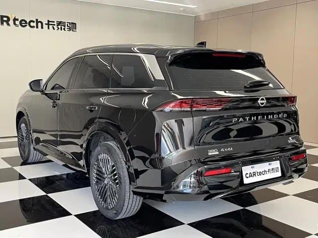 Nissan Terra — Фото автомобиля 7