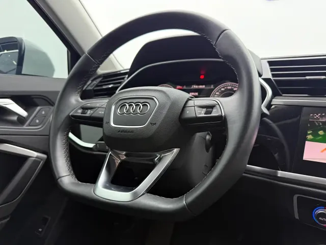 Audi Q3 — Фото автомобиля 13