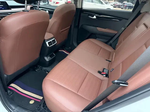 Kia Sportage — Фото автомобиля 8