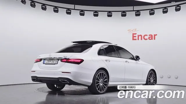 Mercedes-Benz E-Class E-класс W213 — Фото автомобиля 2