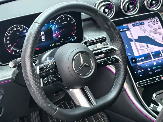 Mercedes-Benz C-Class — Фото автомобиля 12