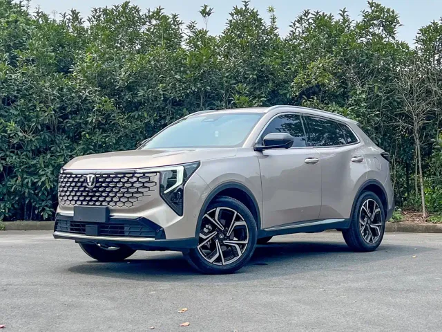 Фотография автомобиля — Changan CS55 Plus