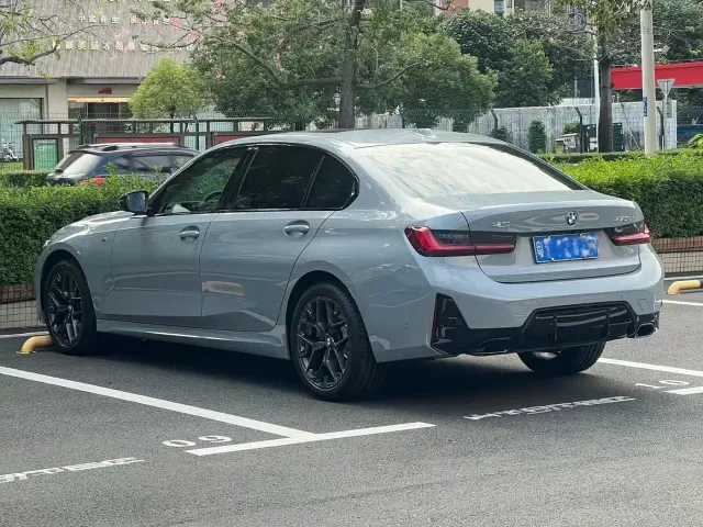 BMW 3 Series — Фото автомобиля 5