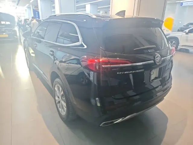 Buick Envision Plus — Фото автомобиля 4