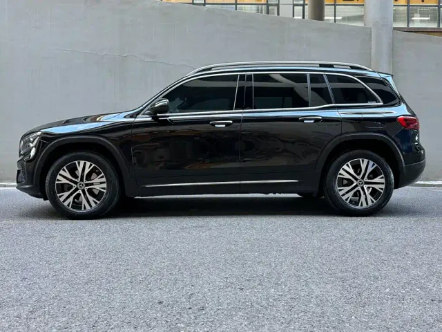 Mercedes-Benz GLB-Class — Фото автомобиля 3