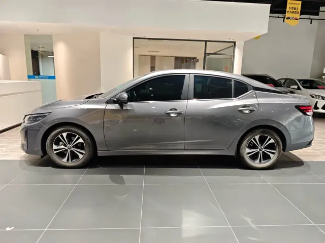 Nissan Sylphy — Фото автомобиля 3