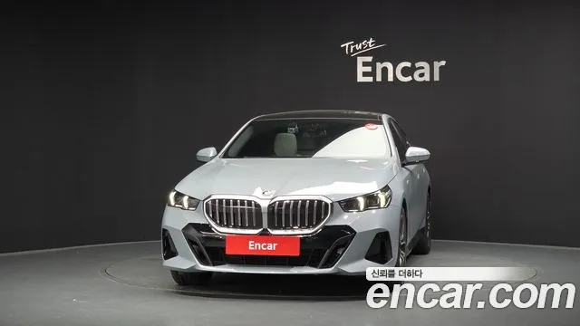 BMW 5-Series 5 серия (G60) 523d M Sport — Фото автомобиля 3