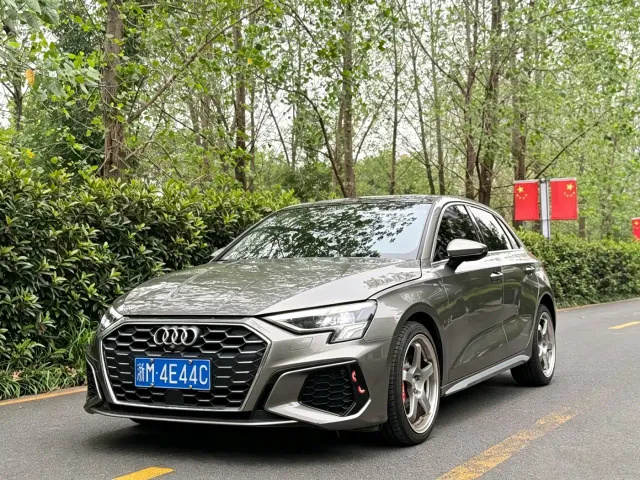 Фотография автомобиля — Audi A3