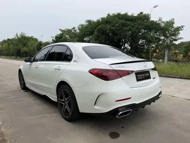 Mercedes-Benz C-Class — Фото автомобиля 17