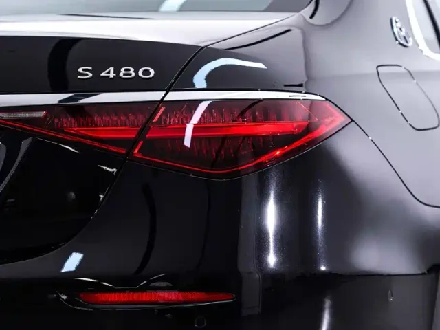 Mercedes-Benz Maybach S-Class — Фото автомобиля 11