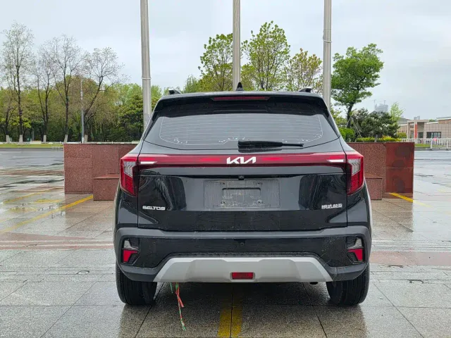 Kia Seltos — Фото автомобиля 4