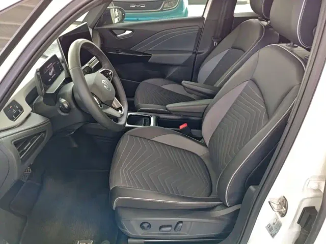 Volkswagen ID.3 — Фото автомобиля 14