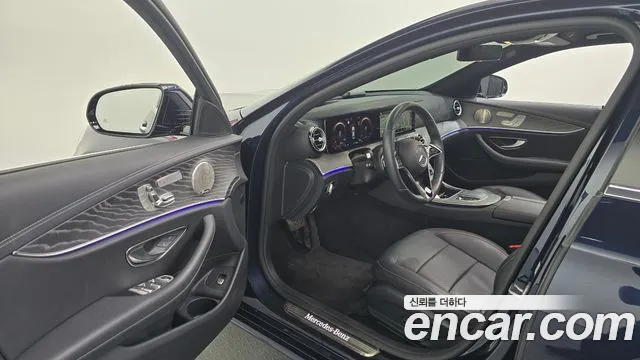 Mercedes-Benz E-Class E-класс W213 E350 4MATIC Avantgarde — Фото автомобиля 8