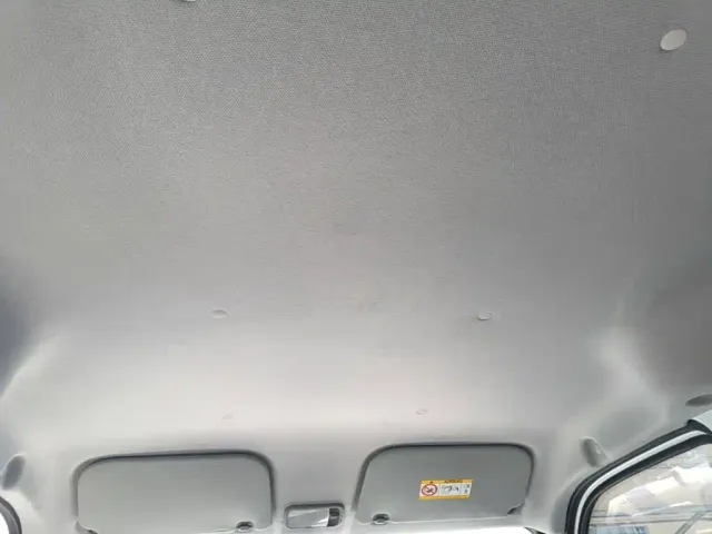 Wuling Zhiguang NEV — Фото автомобиля 17