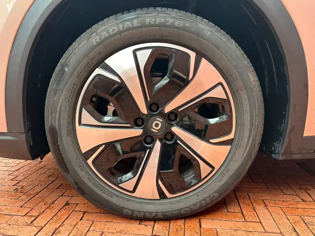 Changan Qiyuan Q05 — Фото автомобиля 10