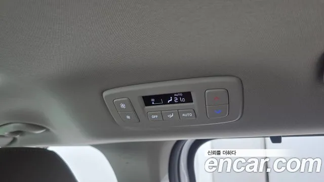 Kia Carnival — Фото автомобиля 24