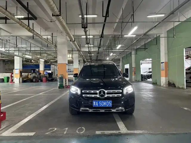 Mercedes-Benz GLB-Class — Фото автомобиля 5