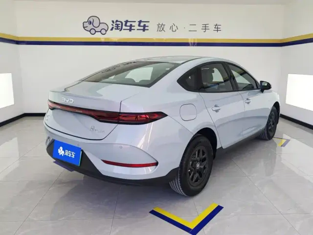 BYD Qin PLUS — Фото автомобиля 3