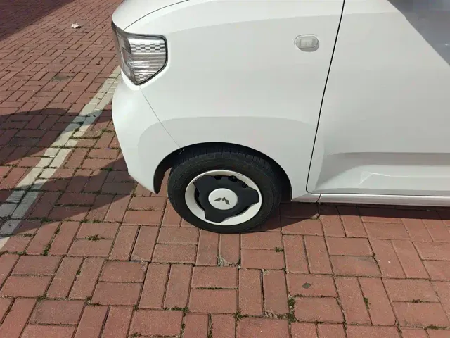 Wuling Hongguang Mini EV — Фото автомобиля 22