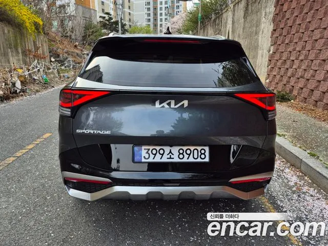 Kia Sportage Sportage 5-е поколение Бензин 1.6 турбо 2WD — Фото автомобиля 4