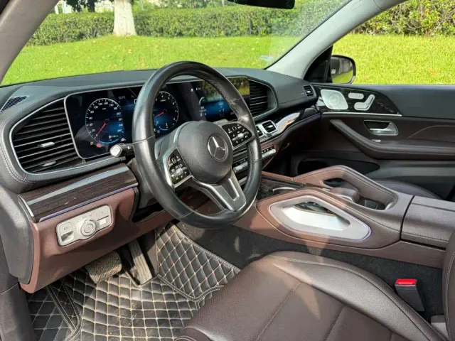 Mercedes-Benz GLE-Class — Фото автомобиля 7