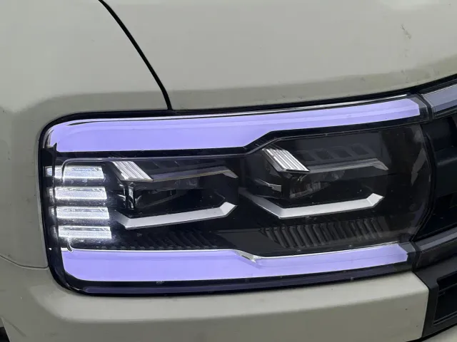 BYD FangChengBao Leopard 5 — Фото автомобиля 9
