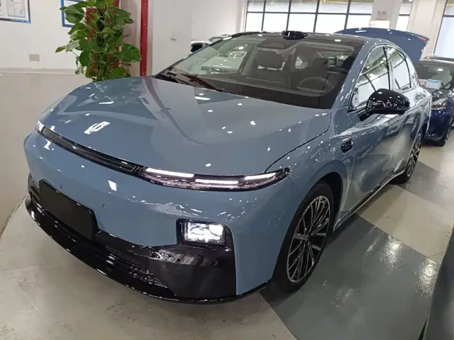 Фотография автомобиля — Leapmotor B01